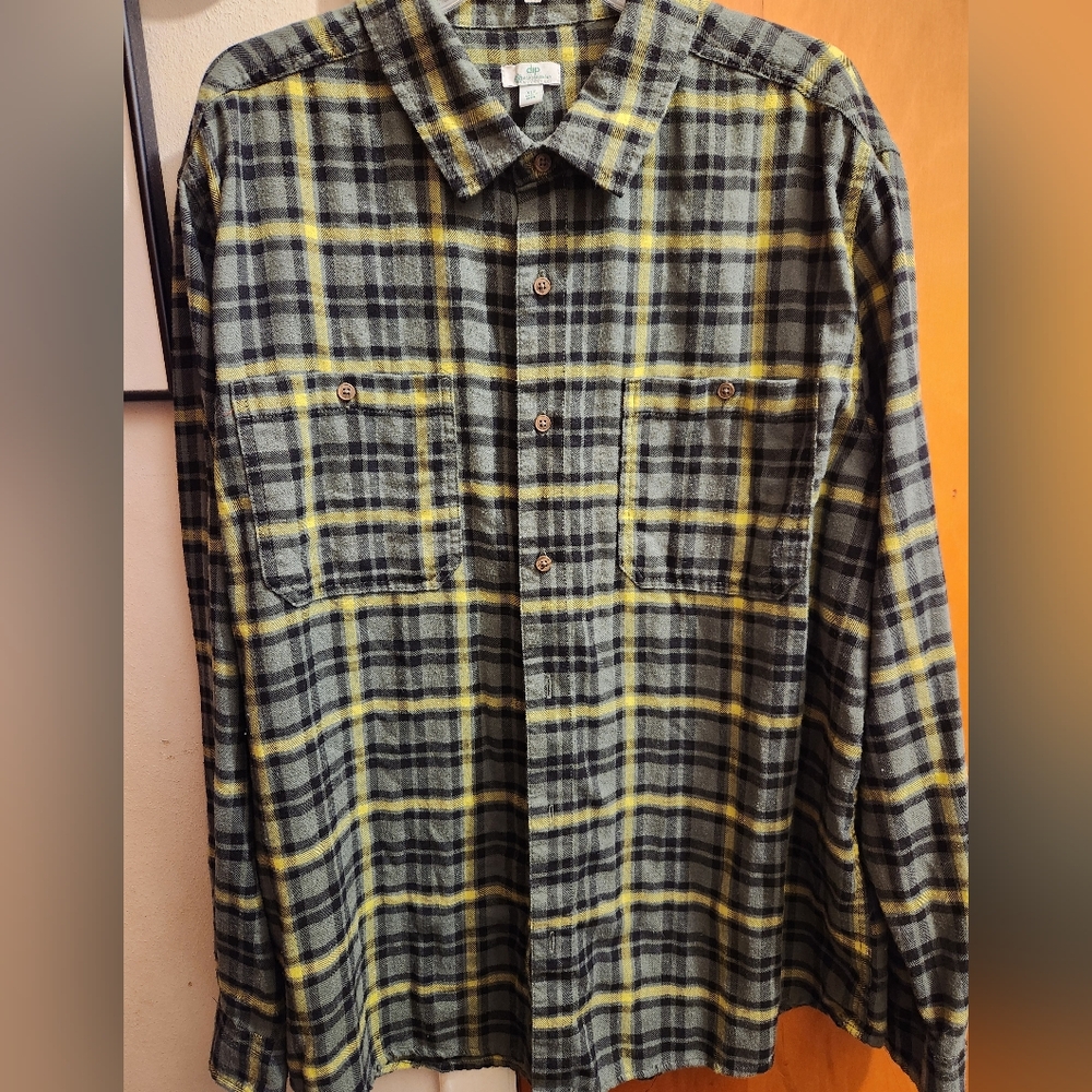 Dip Sustainable Eco Friendly Men's button-up flannel Size XLT Green black yellow